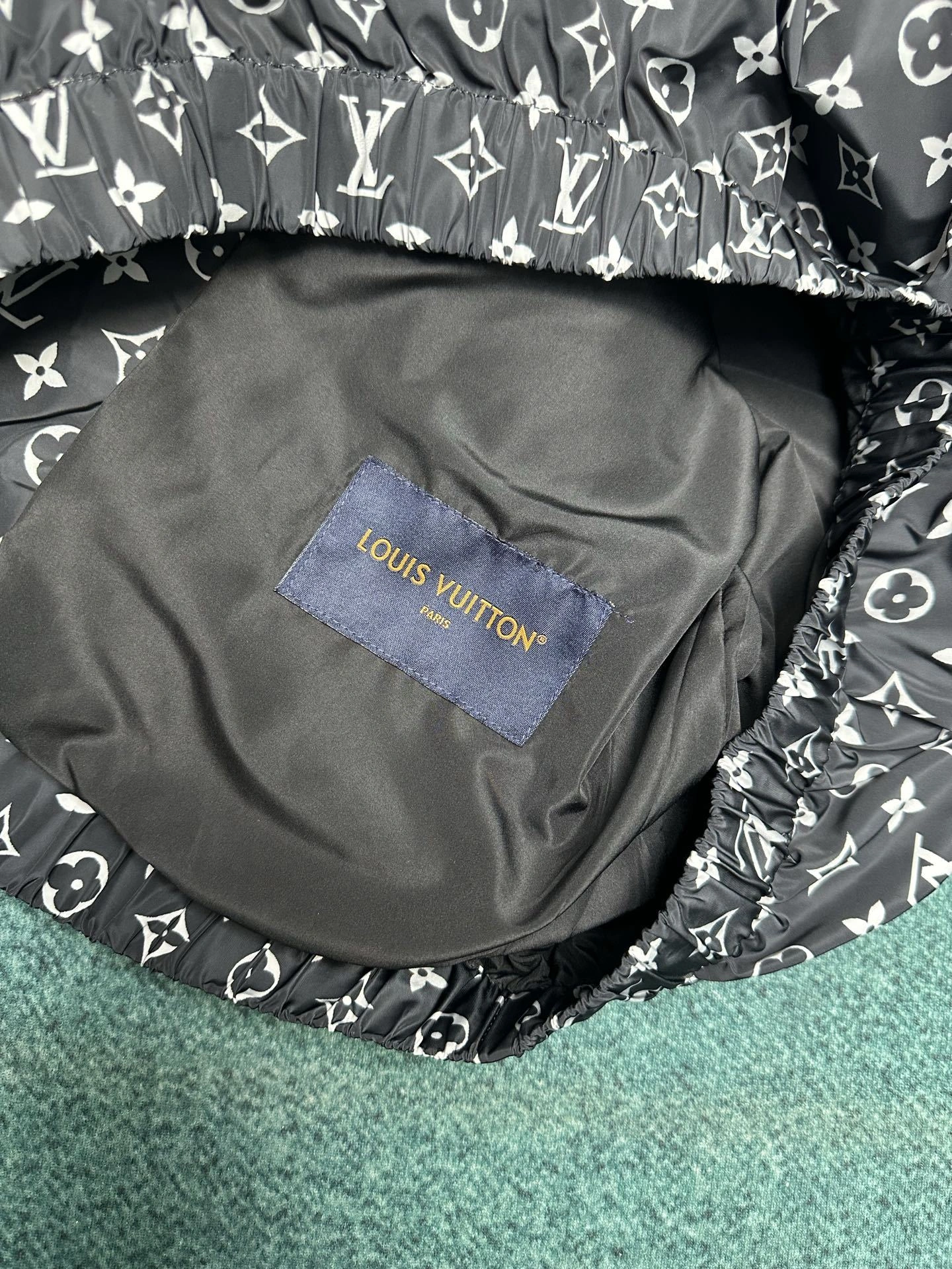 wg.luxury- 8V Nigo item:E-F000H2520